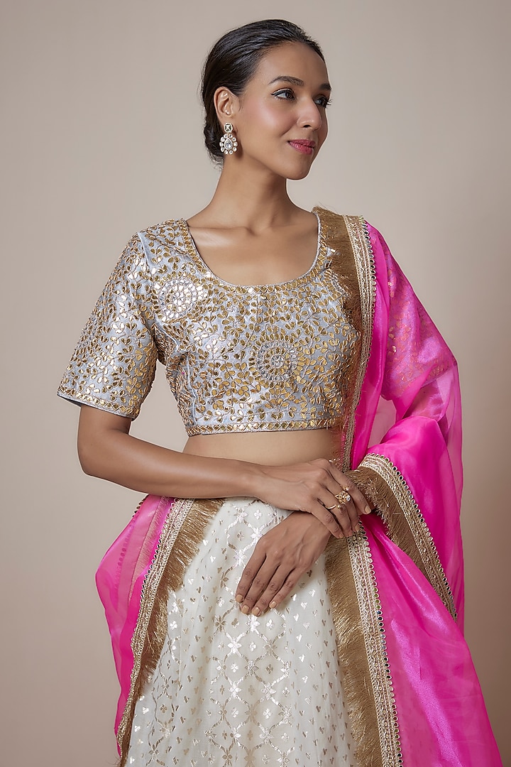 Ivory Banarasi Organza Hand Embroidered Wedding Lehenga Set by Priyanka Jha at Pernia's Pop Up Shop