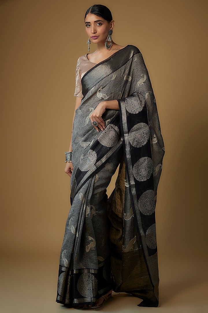 Black Chanderi Silk Handwoven Wedding Saree Set by Priyanka Jha at Pernia's Pop Up Shop