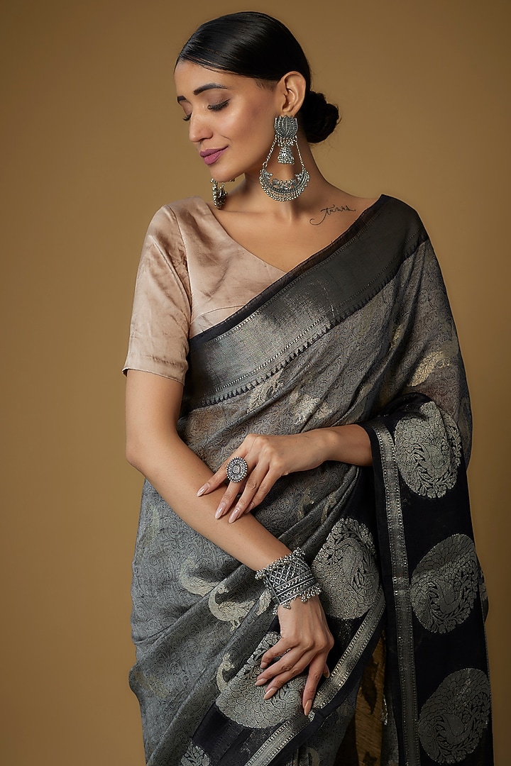 Black Chanderi Silk Handwoven Wedding Saree Set by Priyanka Jha at Pernia's Pop Up Shop