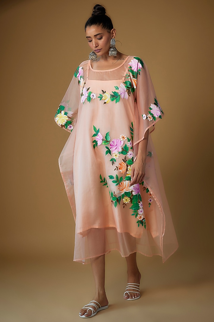 Peach Organza Hand Painted Kaftan by Priyanka Jha at Pernia's Pop Up Shop