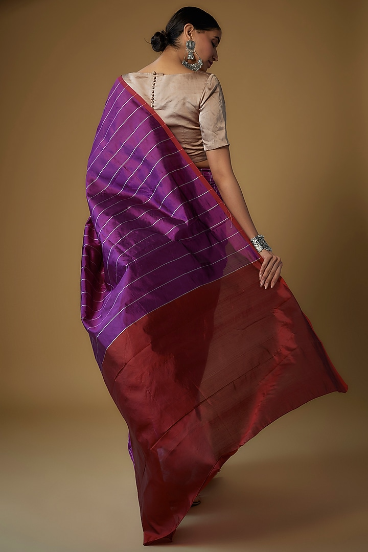 Grey & Magenta Pure Silk Chanderi Handwoven Wedding Saree Set by Priyanka Jha at Pernia's Pop Up Shop