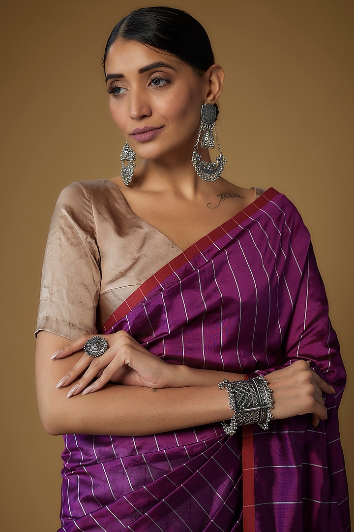 Grey & Magenta Pure Silk Chanderi Handwoven Wedding Saree Set by Priyanka Jha at Pernia's Pop Up Shop