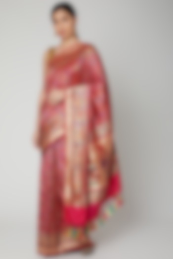Red & Fuchsia Handwoven Banarasi Saree Set by Priyanka Jha