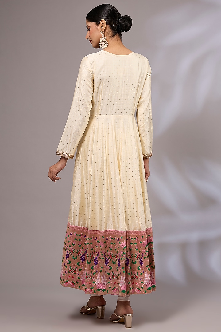 White Pure Silk Chanderi Hand Embroidered Wedding Anarkali Set by Priyanka Jha at Pernia's Pop Up Shop