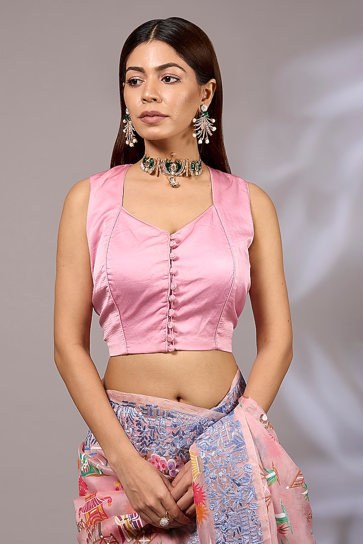 Peach Silk Organza Hand Embroidered Wedding Saree Set by Priyanka Jha at Pernia's Pop Up Shop