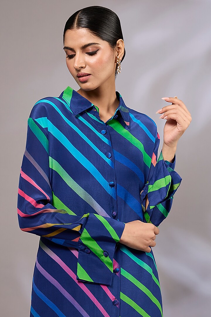 Blue Modal Silk Leheriya Printed Kurta Set by Priyanka Jha at Pernia's Pop Up Shop