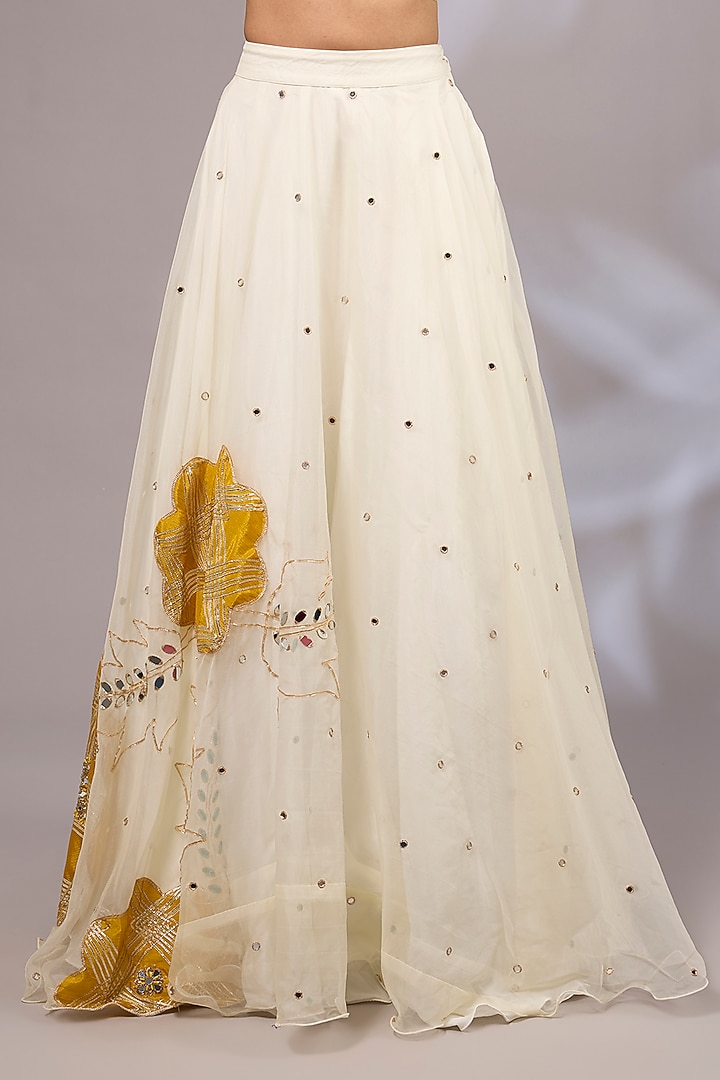 Off-White Organza Hand Embroidered Lehenga Set by Priyanka Jha at Pernia's Pop Up Shop