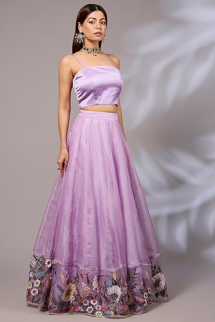 Lilac Organza Hand Embroidered Jacket Wedding Lehenga Set by Priyanka Jha at Pernia's Pop Up Shop