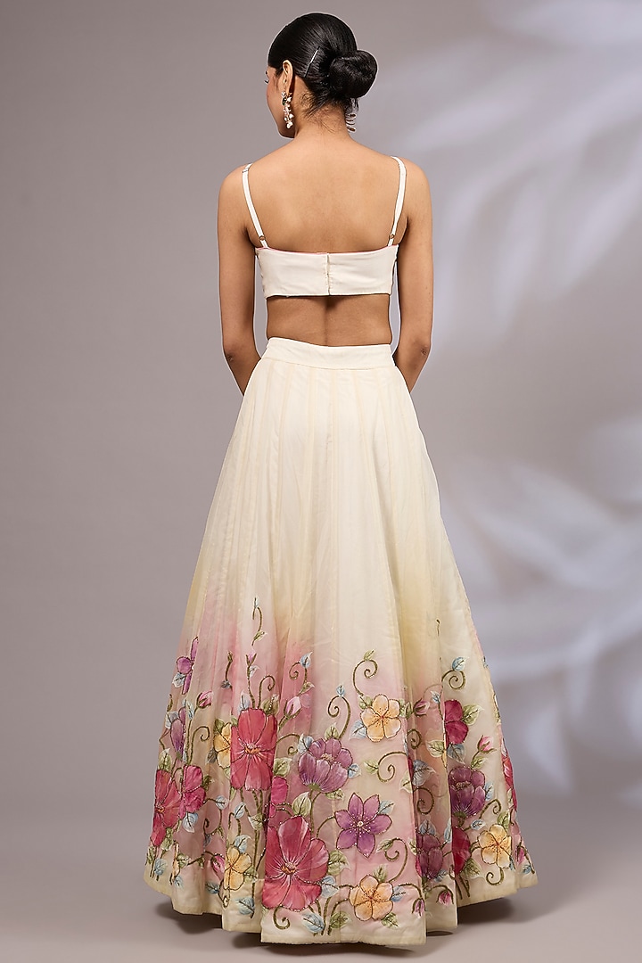 Lemon Yellow Organza Hand Embroidered Wedding Lehenga Set by Priyanka Jha at Pernia's Pop Up Shop