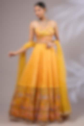 Turmeric Yellow Organza Hand Embroidered Wedding Lehenga Set by Priyanka Jha at Pernia's Pop Up Shop