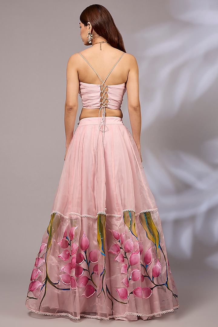 Salmon Pink Net Hand Embroidered Lehenga Set by Priyanka Jha at Pernia's Pop Up Shop