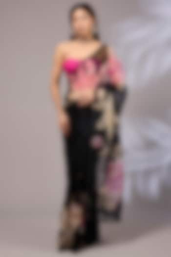 Black Organza Hand-Painted & Hand Embroidered Party Wear Saree Set by Priyanka Jha at Pernia's Pop Up Shop