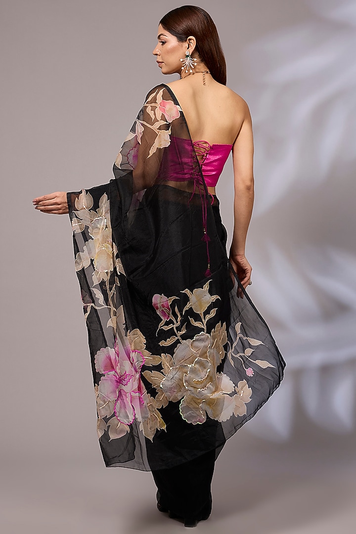 Black Organza Hand-Painted & Hand Embroidered Party Wear Saree Set by Priyanka Jha at Pernia's Pop Up Shop