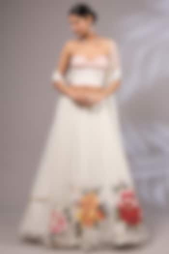 Off-White Organza Hand Painted & Hand Embroidered Wedding Lehenga Set by Priyanka Jha at Pernia's Pop Up Shop