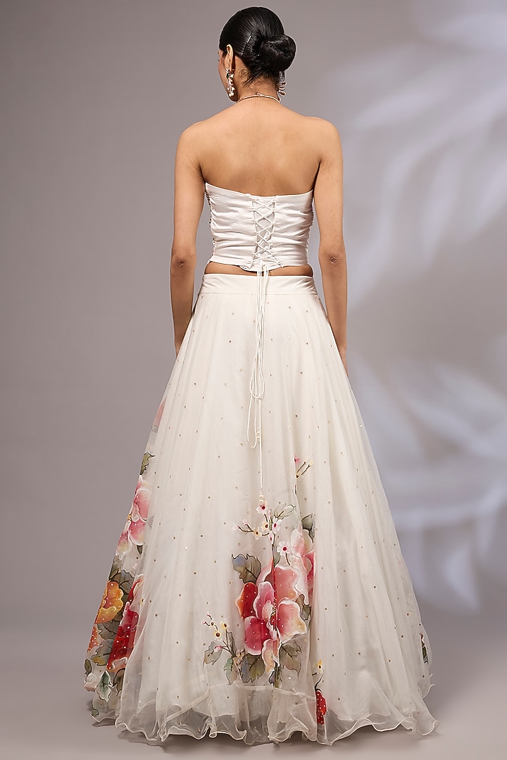Off-White Organza Hand Painted & Hand Embroidered Wedding Lehenga Set by Priyanka Jha at Pernia's Pop Up Shop
