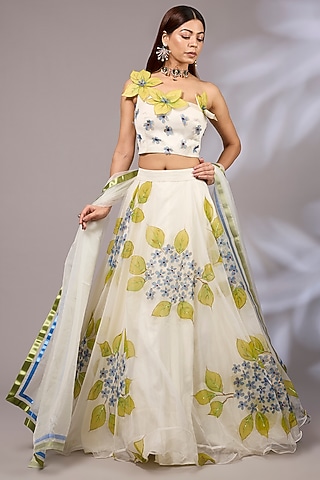 Off-White Organza Hand Painted & Hand Embroidered Lehenga Set by Priyanka Jha