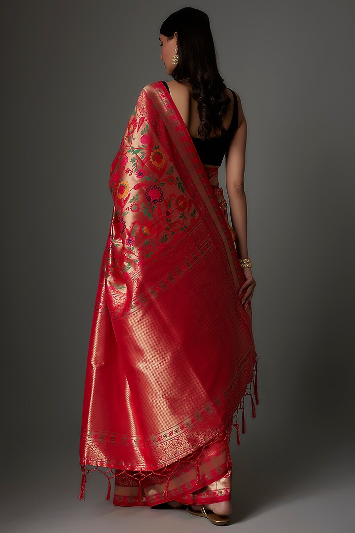 Red Brocade Banarasi Party Wear Saree Set by Priyanka Jha at Pernia's Pop Up Shop