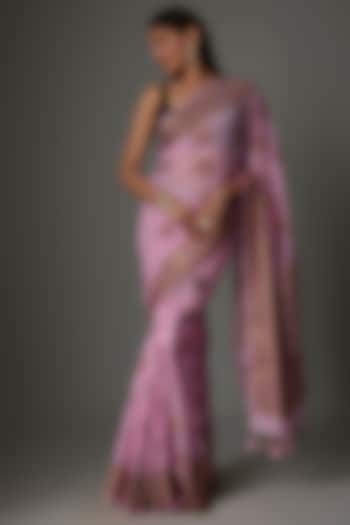 Pink Linen Silk Banarasi Festive Saree Set by Priyanka Jha at Pernia's Pop Up Shop