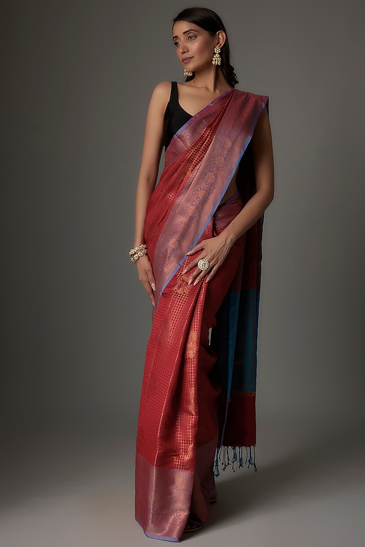 Red Soft Silk Jacquard Festive Saree Set by Priyanka Jha at Pernia's Pop Up Shop