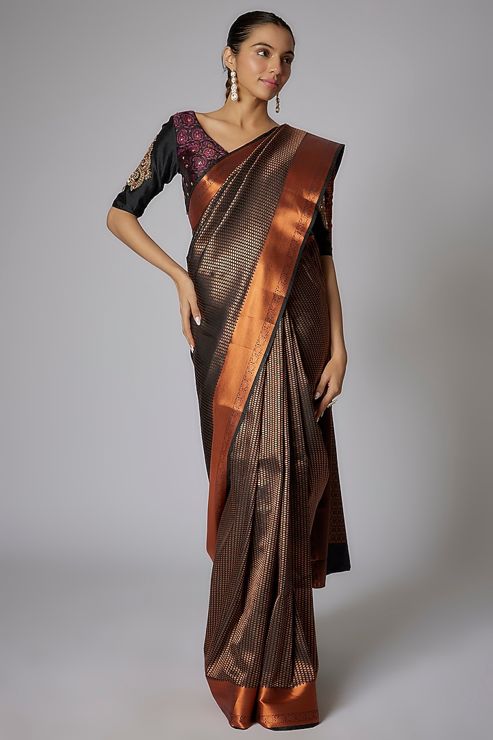 Brown Blended Silk Jacquard Festive Saree Set by Priyanka Jha at Pernia's Pop Up Shop