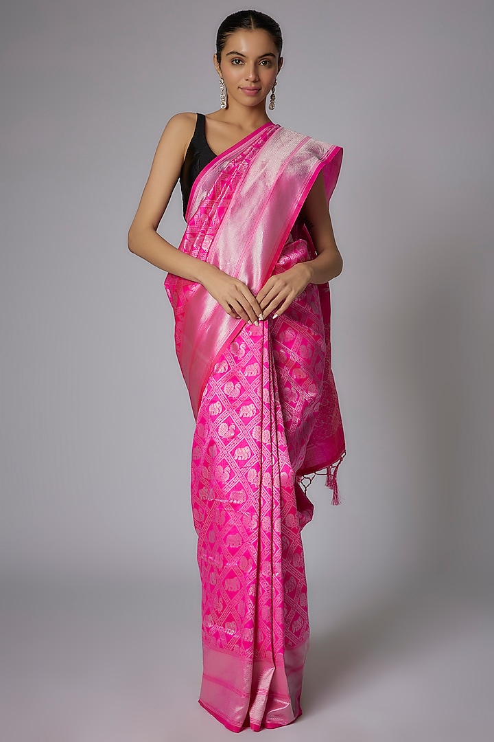 Pink Blended Silk Jacquard Festive Saree Set by Priyanka Jha at Pernia's Pop Up Shop