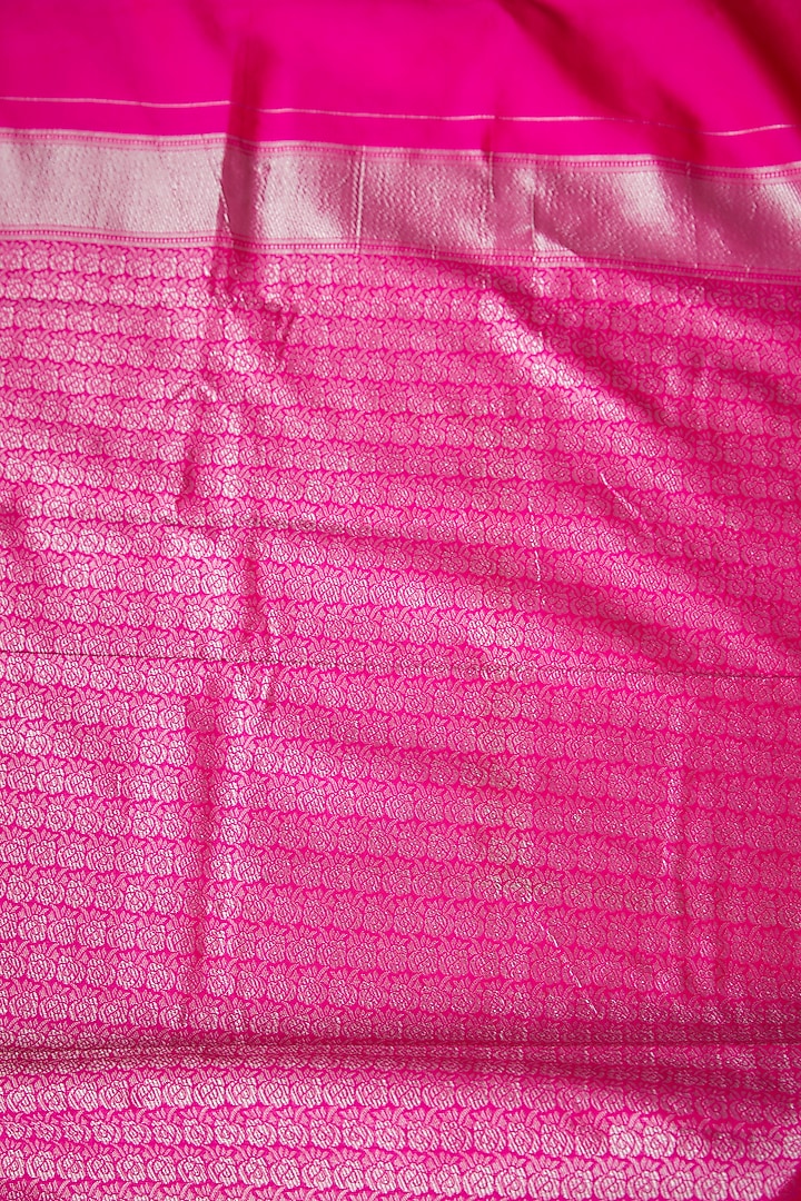 Pink Blended Silk Jacquard Festive Saree Set by Priyanka Jha at Pernia's Pop Up Shop