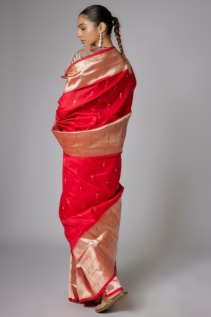 Red Blended Silk Paithani Party Wear Saree Set by Priyanka Jha at Pernia's Pop Up Shop
