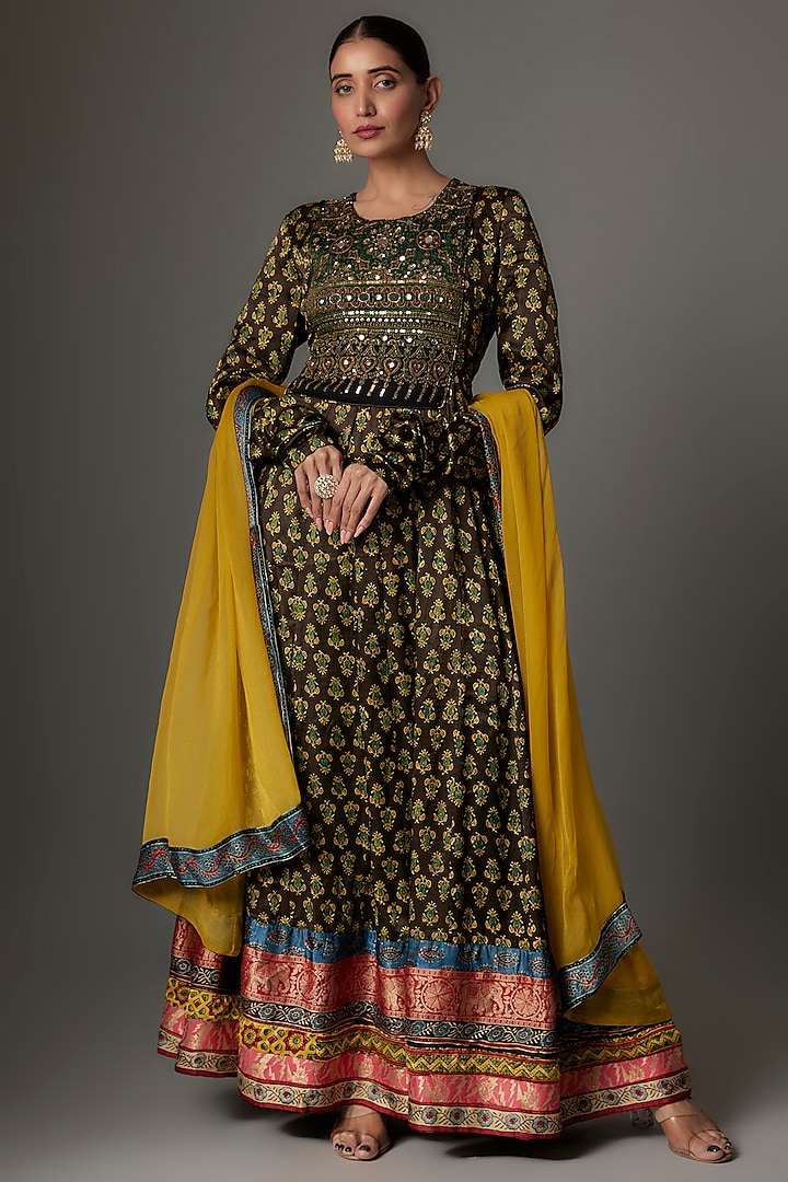 Olive Green Modal Silk Hand Embroidered Ajrakh Party Wear Anarkali Set by Priyanka Jha at Pernia's Pop Up Shop