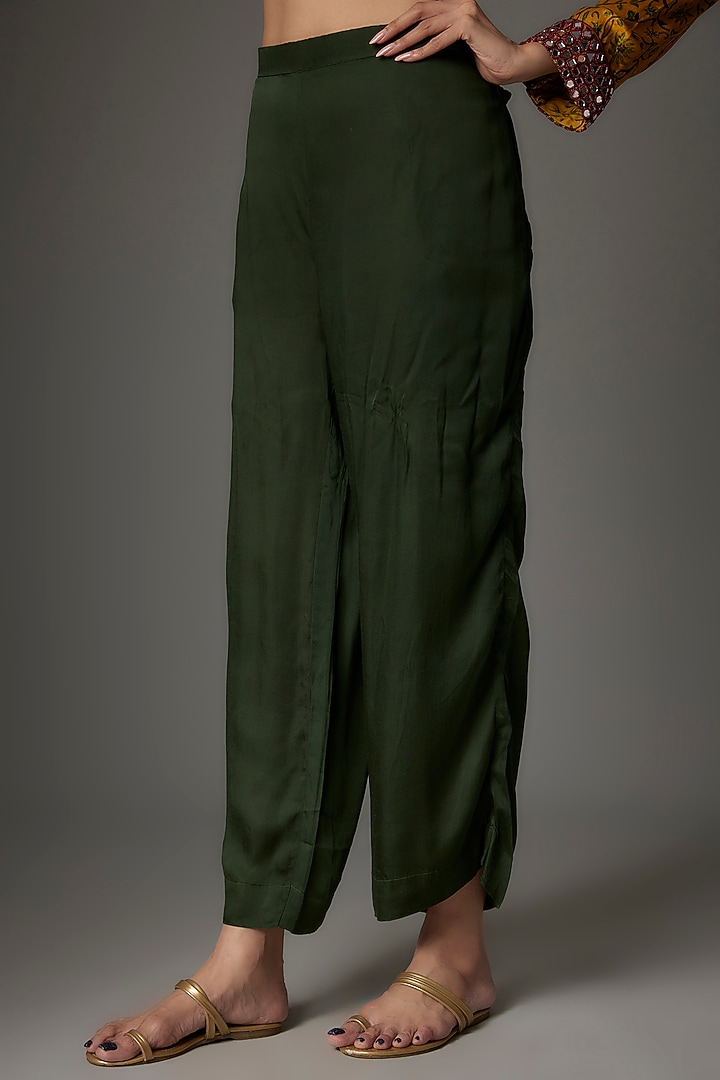 Multi-Colored Modal Silk Block Printed Kurta Set by Priyanka Jha at Pernia's Pop Up Shop