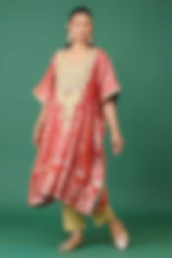 Red Banarasi & Dola Silk Embroidered Kaftan Set by Priyanka Jha at Pernia's Pop Up Shop