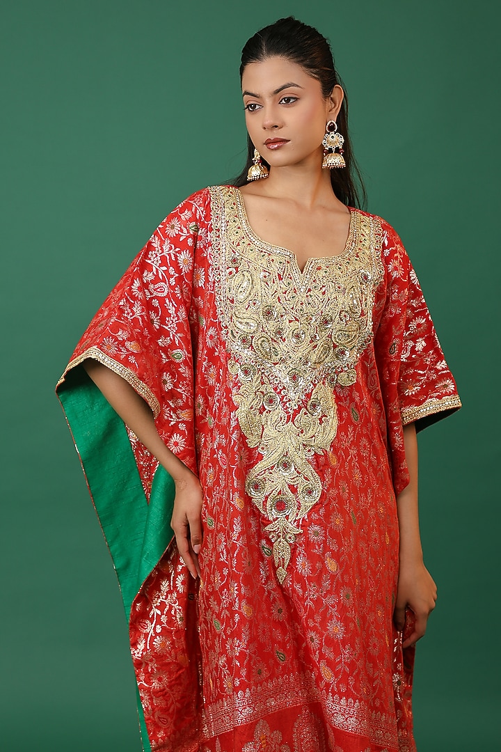 Red Banarasi & Dola Silk Embroidered Kaftan Set by Priyanka Jha at Pernia's Pop Up Shop