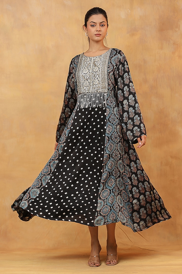 Black Silk Ajrakh Hand Block Printed Kaftan by Priyanka Jha at Pernia's Pop Up Shop