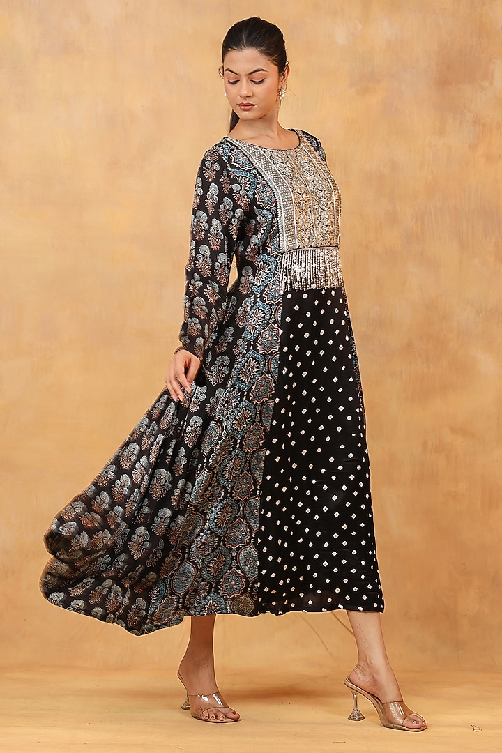 Black Silk Ajrakh Hand Block Printed Kaftan by Priyanka Jha at Pernia's Pop Up Shop