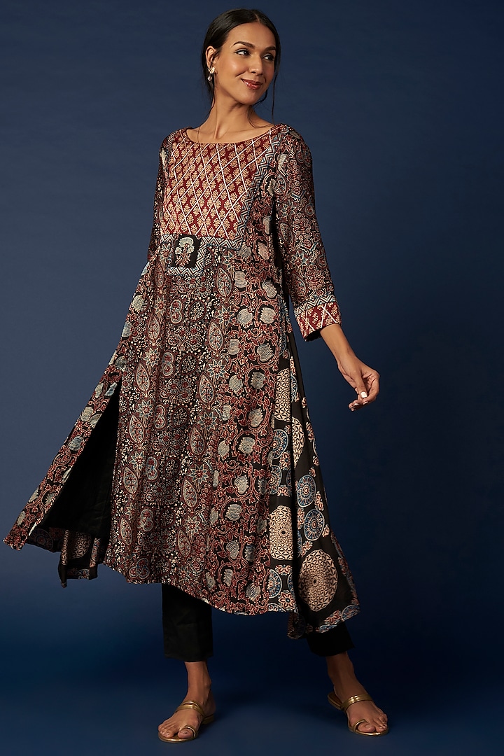 Brown Ajrakh Printed Tunic by Priyanka Jha at Pernia's Pop Up Shop