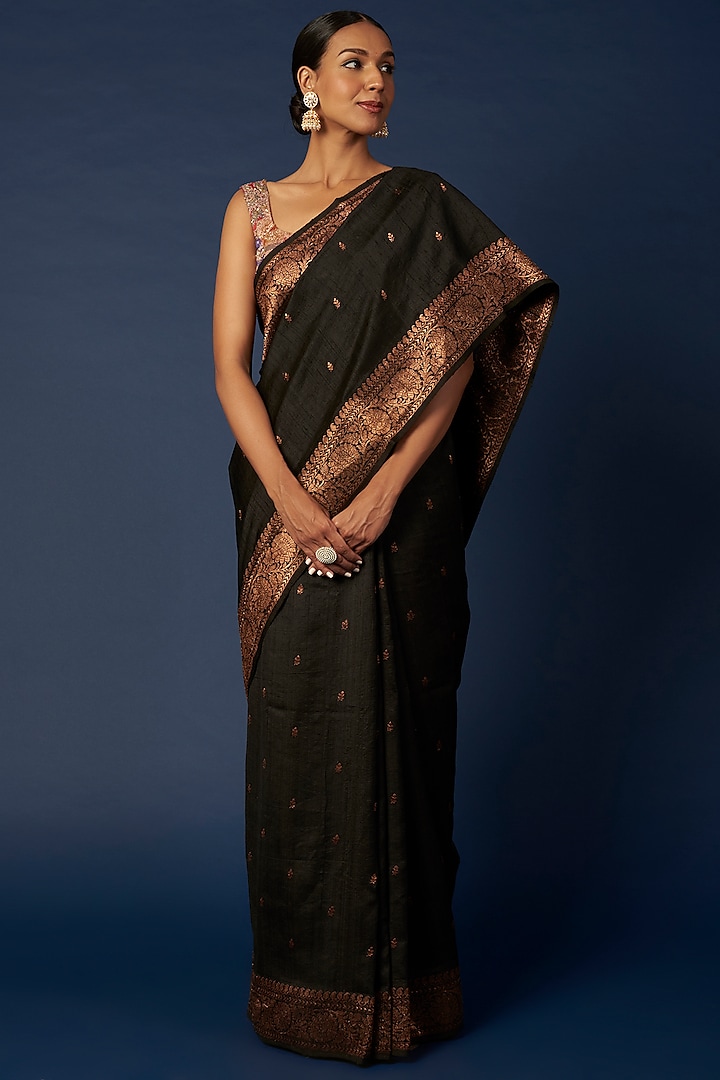 Black Banarasi Silk Handwoven Saree Set by Priyanka Jha