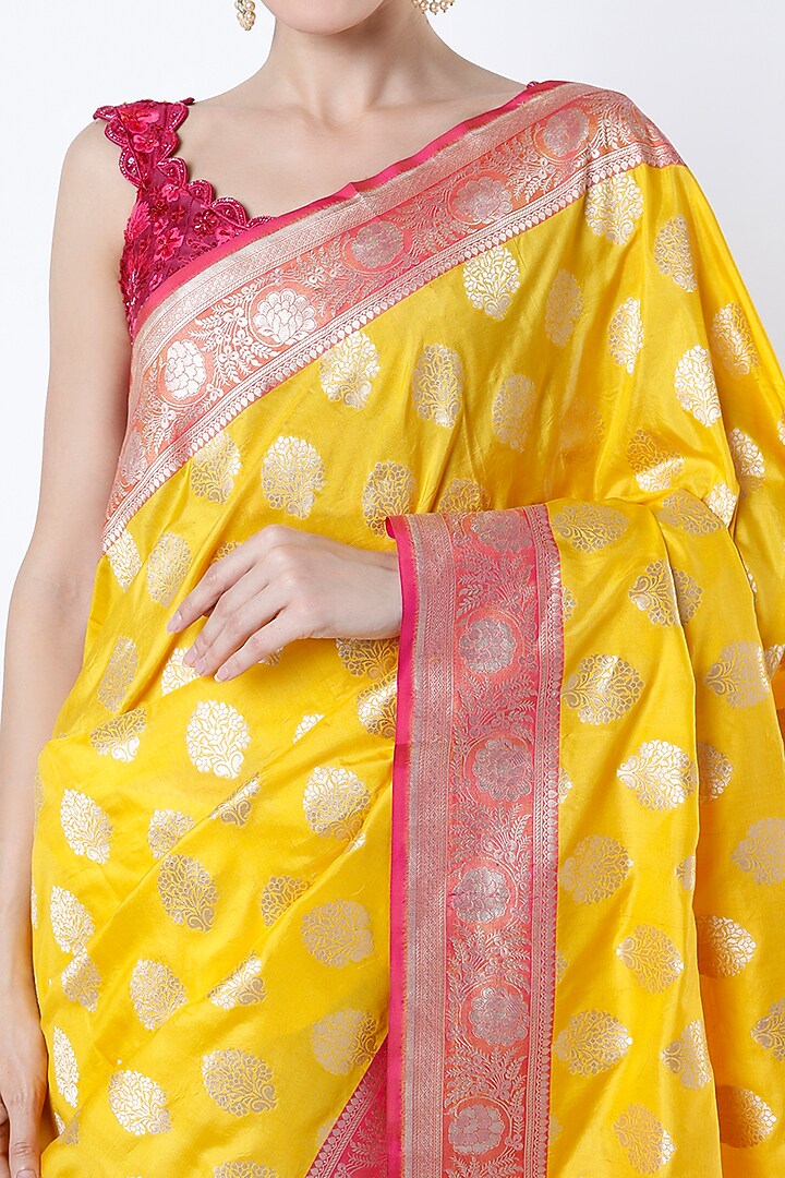 Yellow Banarasi Brocade Wedding Saree Set by Priyanka Jha at Pernia's Pop Up Shop
