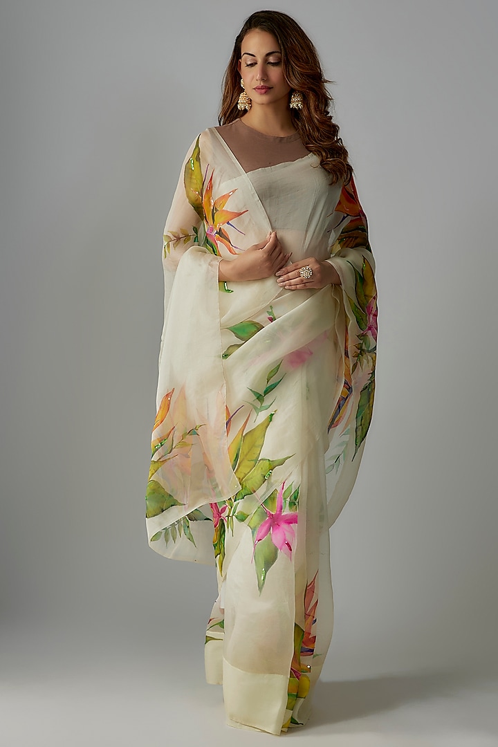 Off-White Pure Silk Organza Hand Embroidered & Hand Painted Saree Set by Priyanka Jha