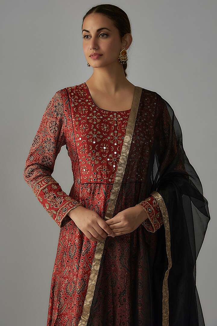 Red Modal Silk Hand Embroidered Ajrakh Party Wear Anarkali Set by Priyanka Jha at Pernia's Pop Up Shop