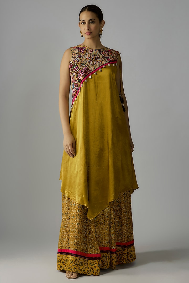 Mustard Modal Silk Ajrakh Hand Block Printed Skirt Set by Priyanka Jha at Pernia's Pop Up Shop
