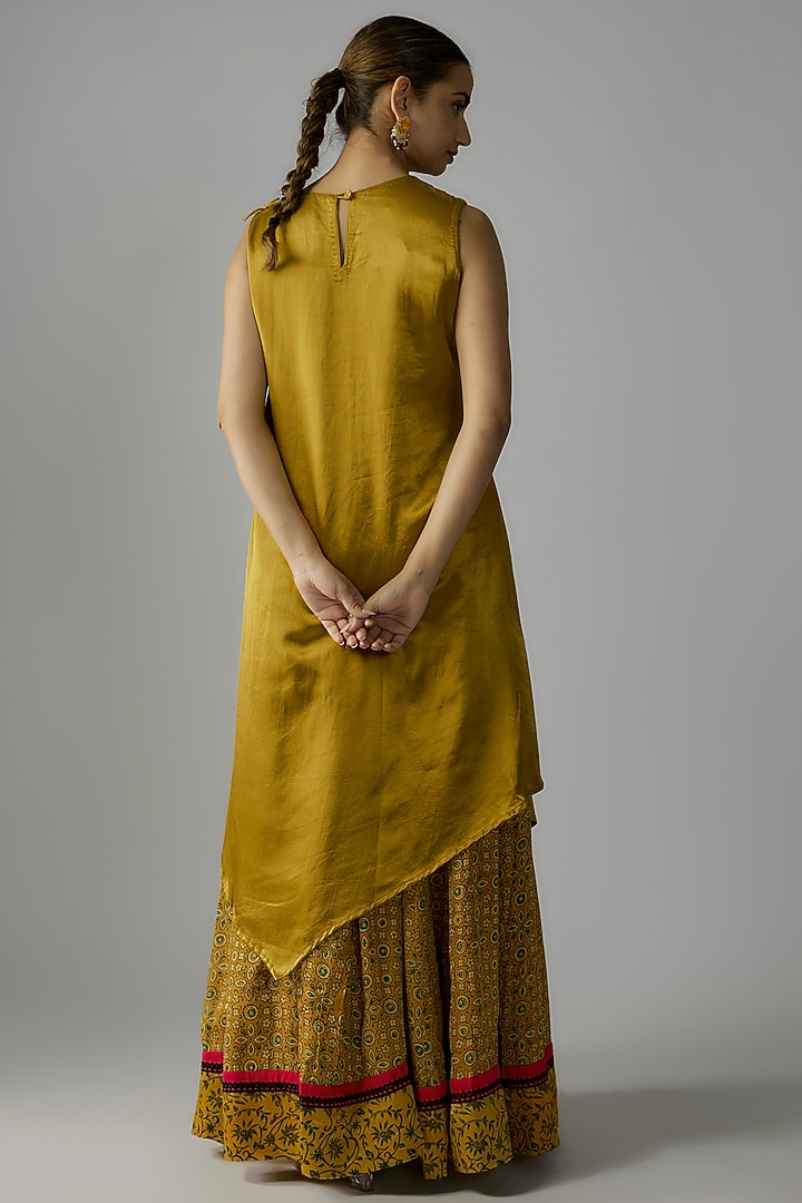 Mustard Modal Silk Ajrakh Hand Block Printed Skirt Set by Priyanka Jha at Pernia's Pop Up Shop