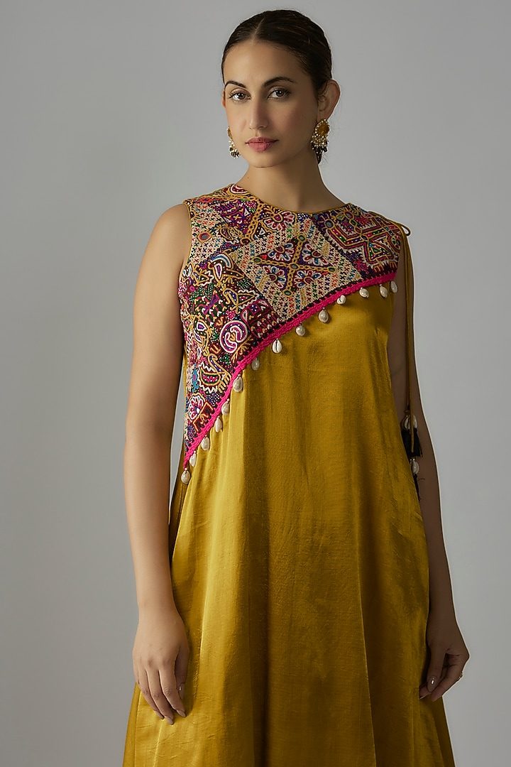 Mustard Modal Silk Ajrakh Hand Block Printed Skirt Set by Priyanka Jha at Pernia's Pop Up Shop
