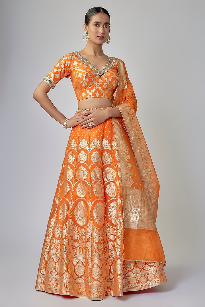 Orange Banarasi Organza Wedding Lehenga Set by Priyanka Jha at Pernia's Pop Up Shop