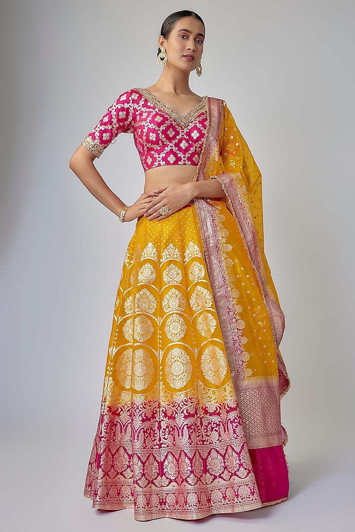 Yellow & Fuchsia Banarasi Organza Wedding Lehenga Set by Priyanka Jha at Pernia's Pop Up Shop