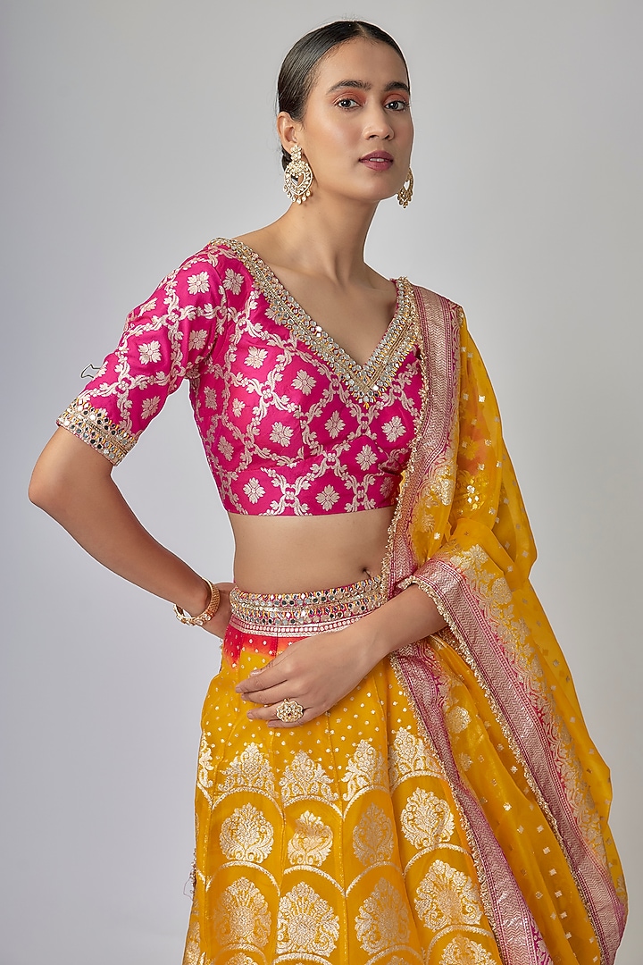 Yellow & Fuchsia Banarasi Organza Wedding Lehenga Set by Priyanka Jha at Pernia's Pop Up Shop