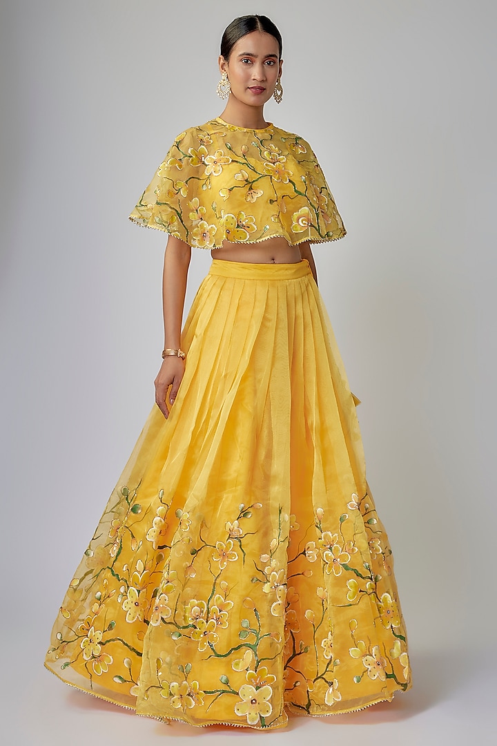 Light Yellow Glass Organza Floral Hand Painted Wedding Lehenga Set by Priyanka Jha at Pernia's Pop Up Shop