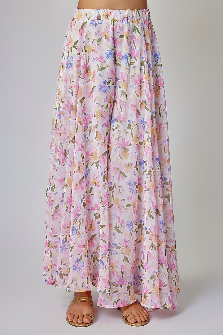 Off-White Georgette Floral Digital Printed Co-Ord Set by Priyanka Jha at Pernia's Pop Up Shop