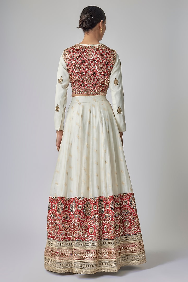 Off-White & Red Banarasi Chanderi Ajrakh Zari Hand Embroidered Wedding Lehenga Set by Priyanka Jha at Pernia's Pop Up Shop