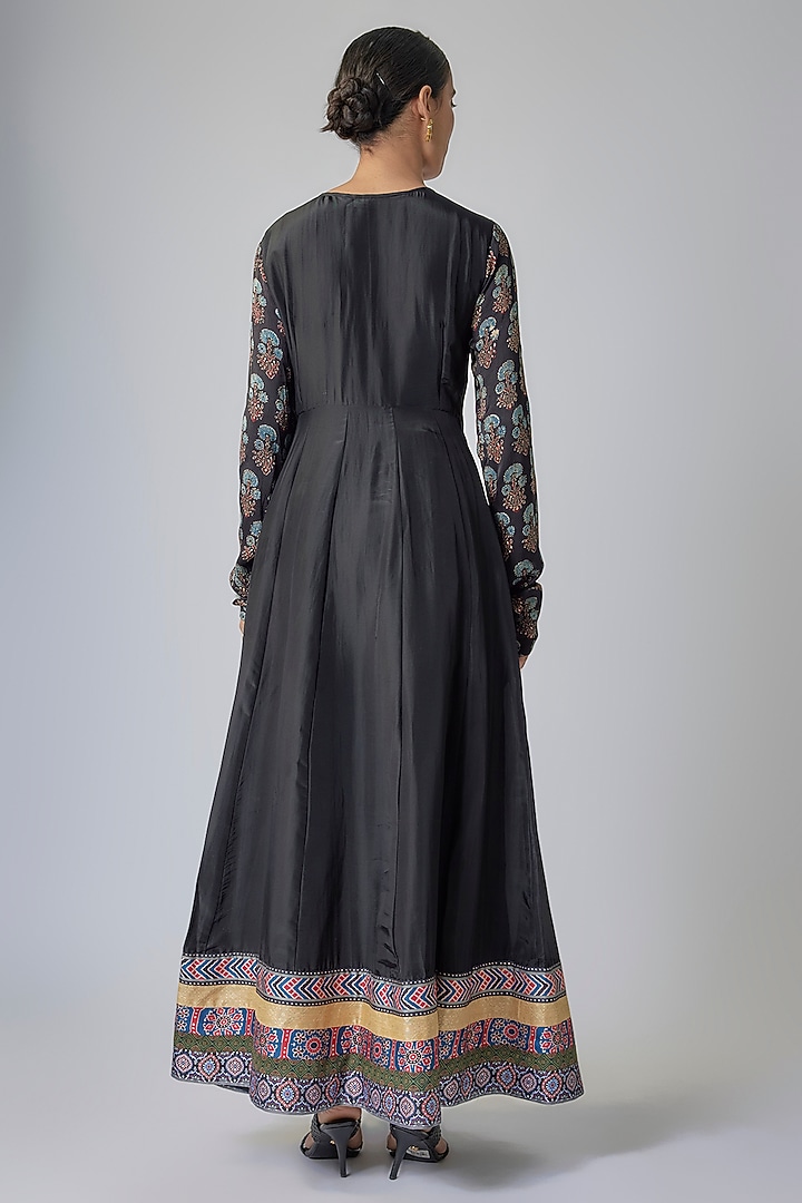 Black Modal Silk Ajrakh Printed Party Wear Anarkali Set by Priyanka Jha at Pernia's Pop Up Shop