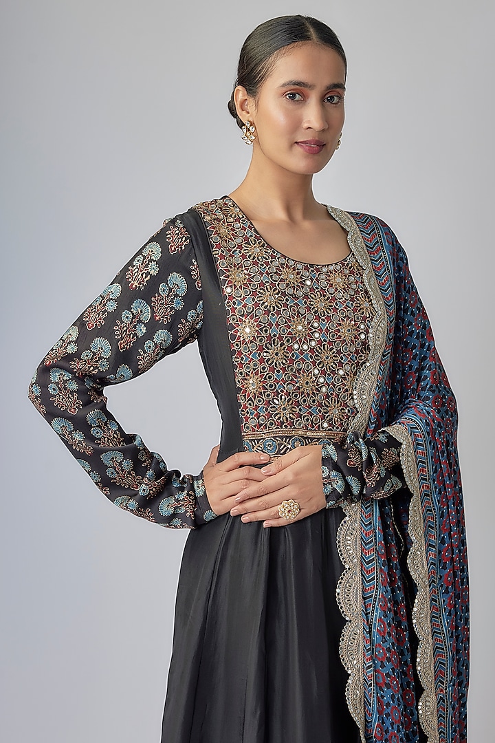 Black Modal Silk Ajrakh Printed Party Wear Anarkali Set by Priyanka Jha at Pernia's Pop Up Shop