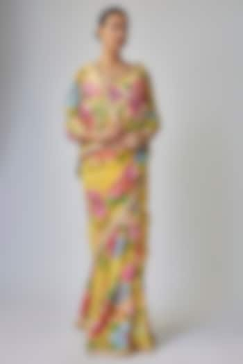 Yellow Organza Floral Hand Painted Saree Set by Priyanka Jha at Pernia's Pop Up Shop